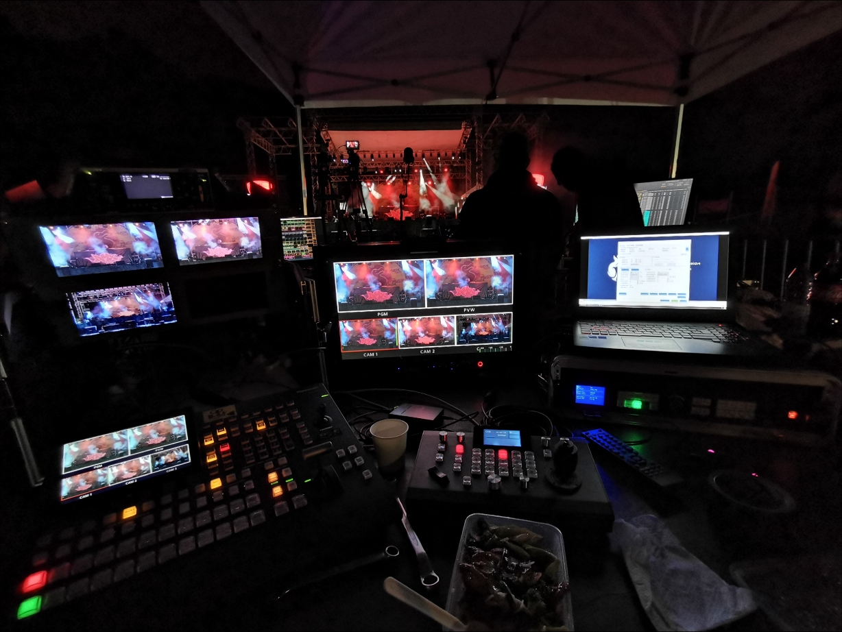 ecran-live-captation-location-saint-pierre-led-reunion-concert-diffusion